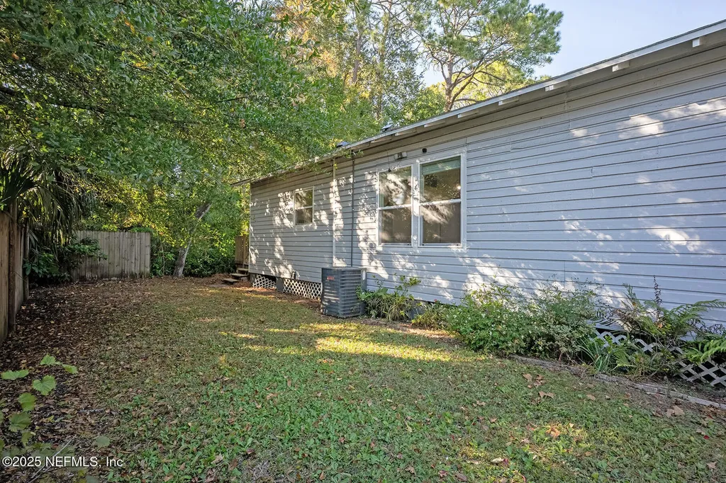2818 White Avenue Jacksonville FL 32207