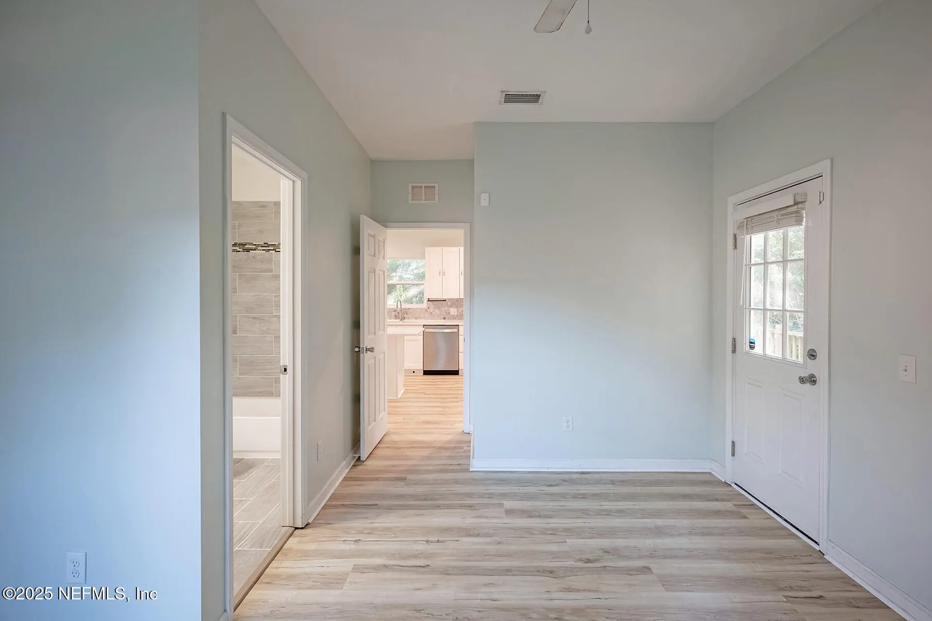 2818 White Avenue Jacksonville FL 32207
