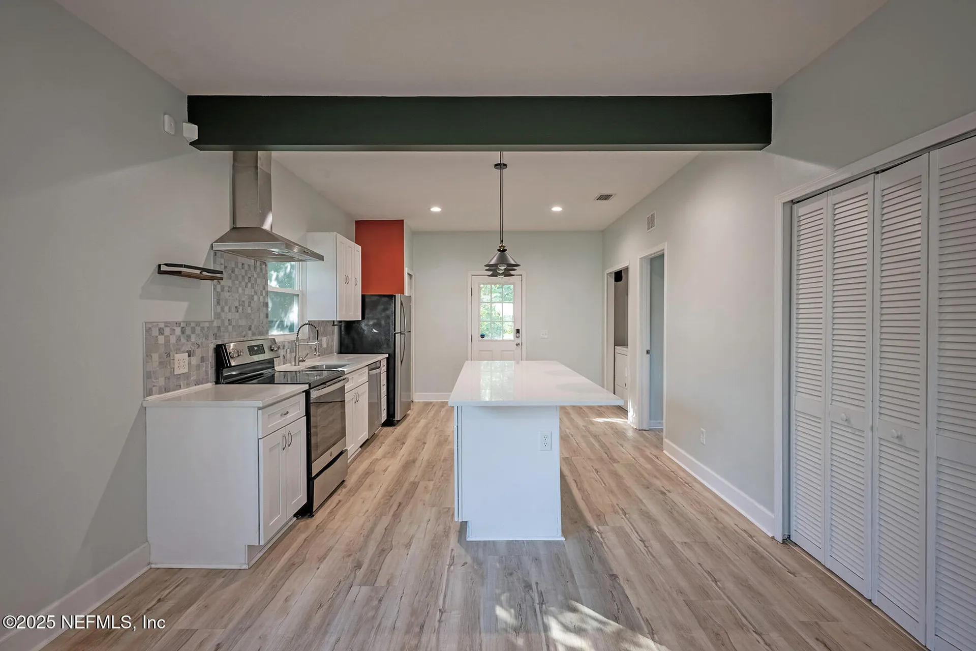 2818 White Avenue Jacksonville FL 32207