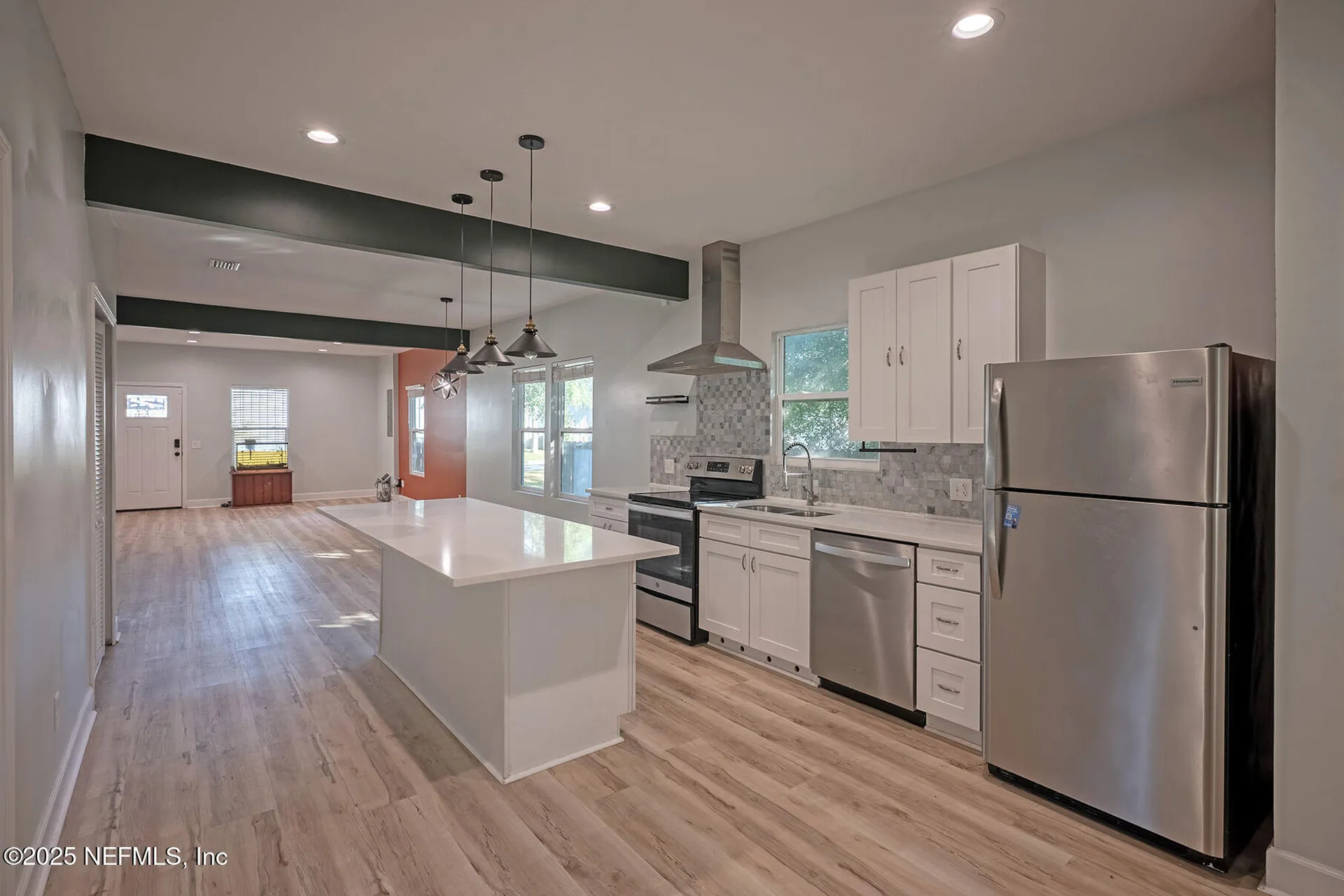 2818 White Avenue Jacksonville FL 32207