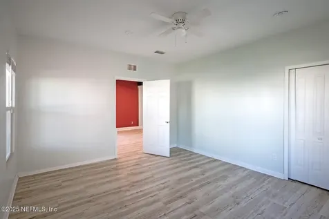 2818 White Avenue Jacksonville FL 32207