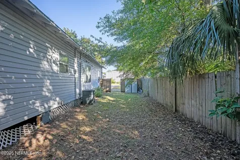 2818 White Avenue Jacksonville FL 32207