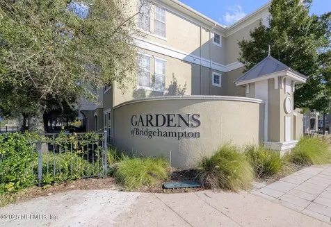 8290 Gate Parkway W Jacksonville FL 32216