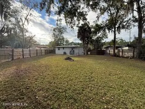 3445 Peach Drive Jacksonville FL 32246