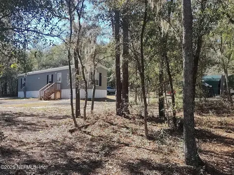 191 Kay Street Interlachen FL 32148