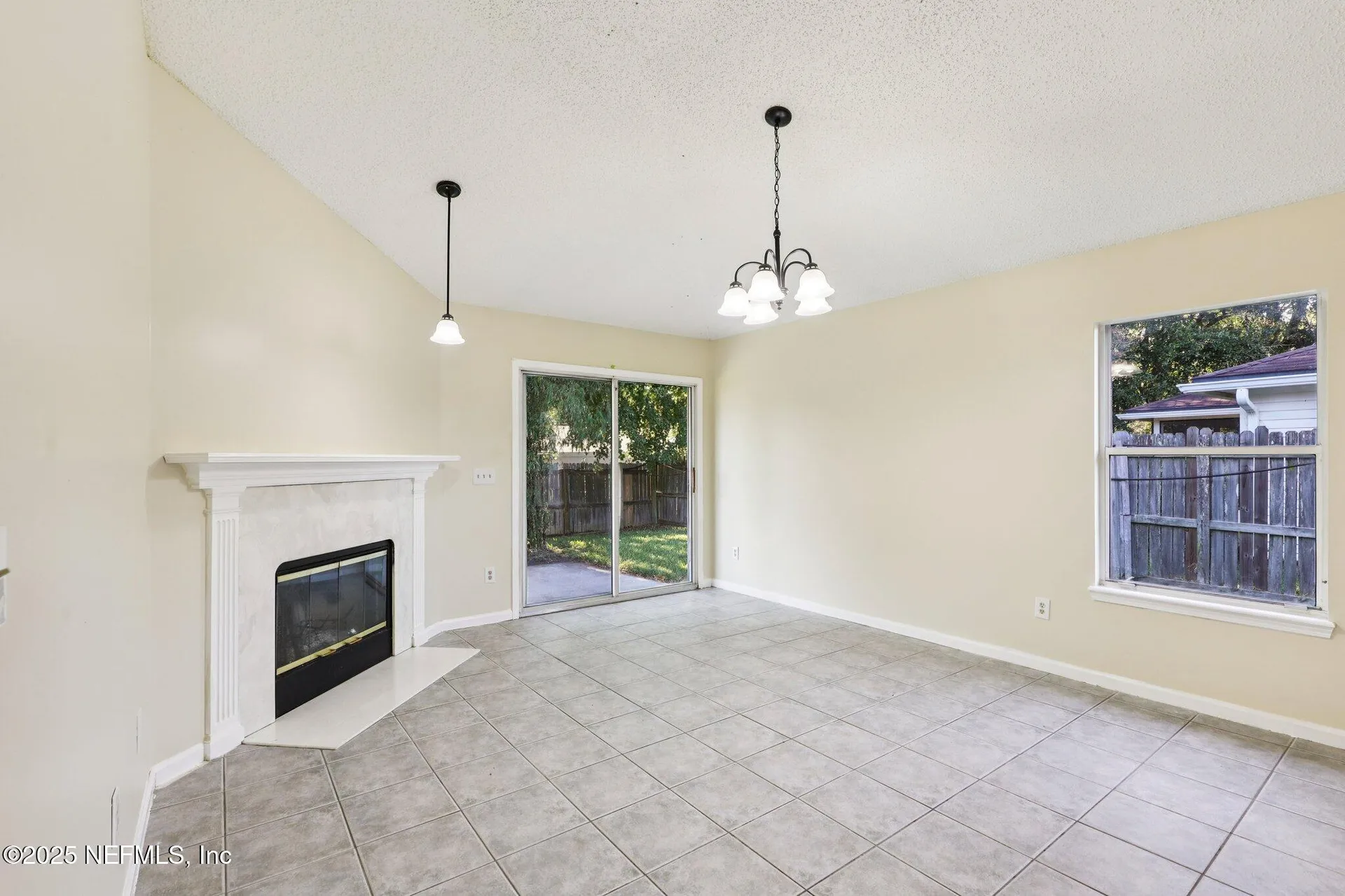 2498 Bentwater Drive W Jacksonville FL 32246