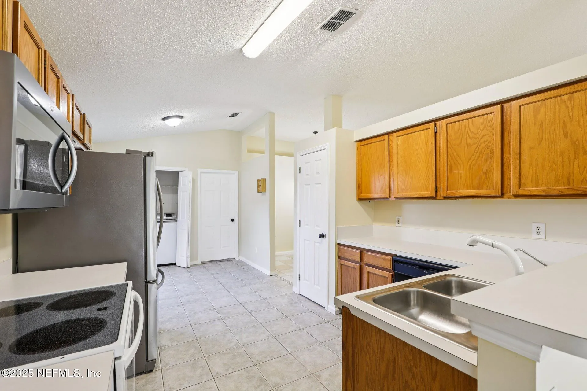 2498 Bentwater Drive W Jacksonville FL 32246