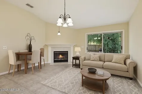2498 Bentwater Drive W Jacksonville FL 32246
