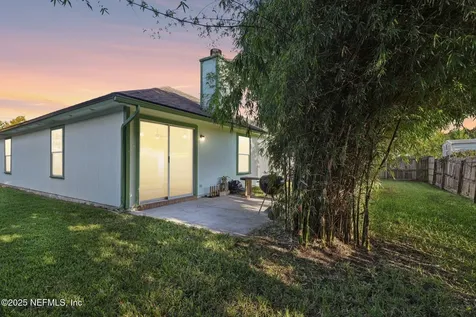 2498 Bentwater Drive W Jacksonville FL 32246
