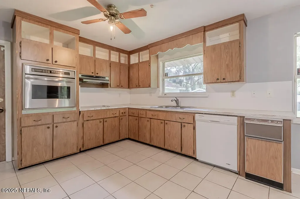 5418 Teakwood Lane Jacksonville FL 32244