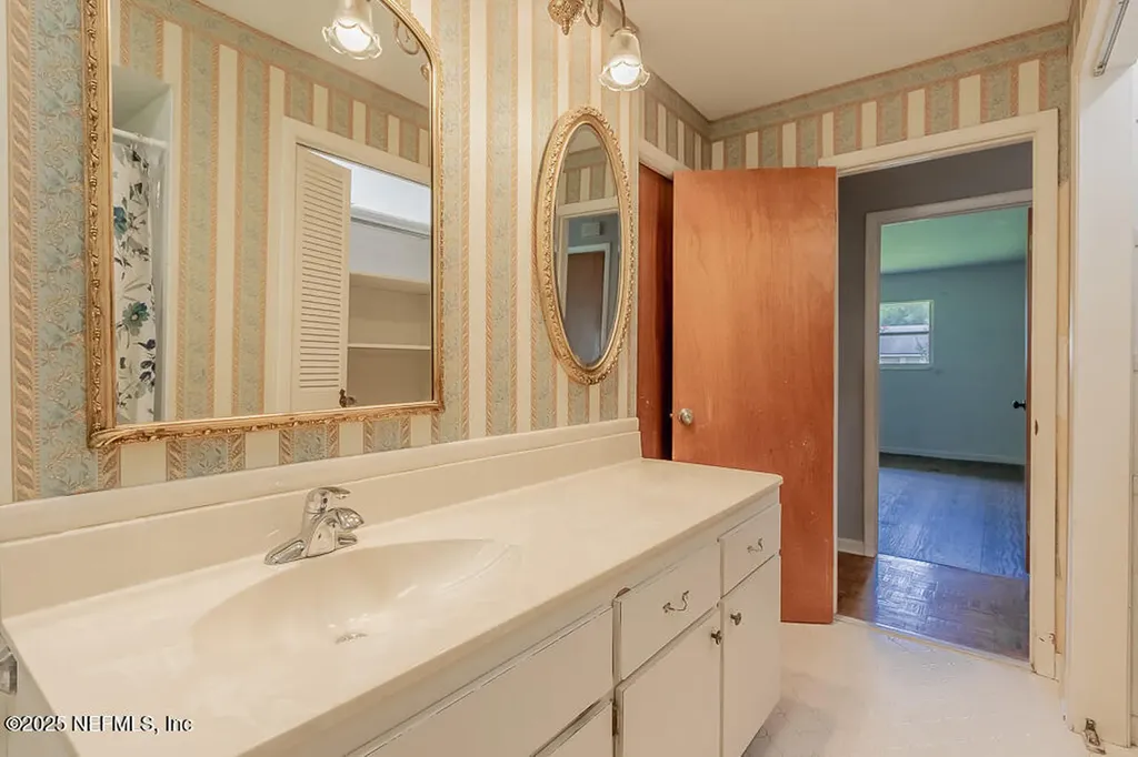 5418 Teakwood Lane Jacksonville FL 32244