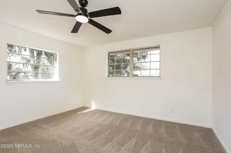 7466 Deepwood Drive N Jacksonville FL 32244