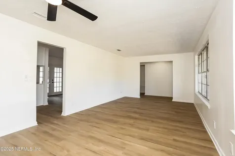 7466 Deepwood Drive N Jacksonville FL 32244