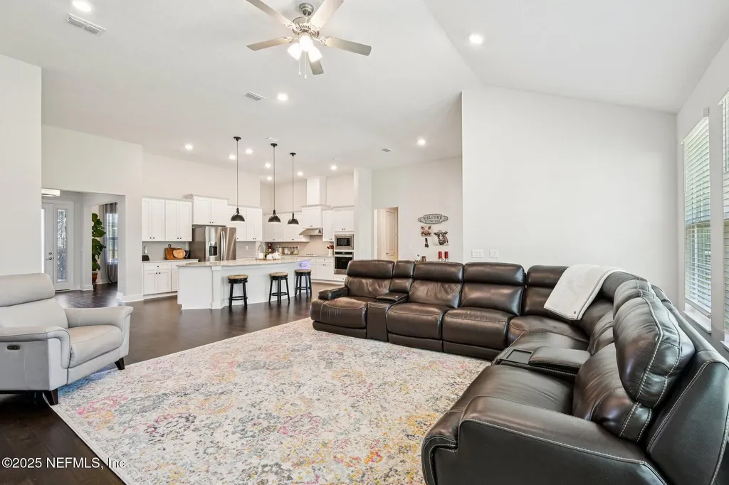 36273 Sugar Court Hilliard FL 32046