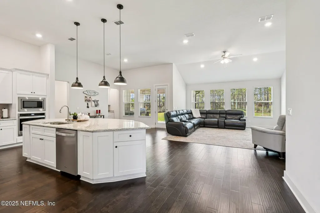 36273 Sugar Court Hilliard FL 32046