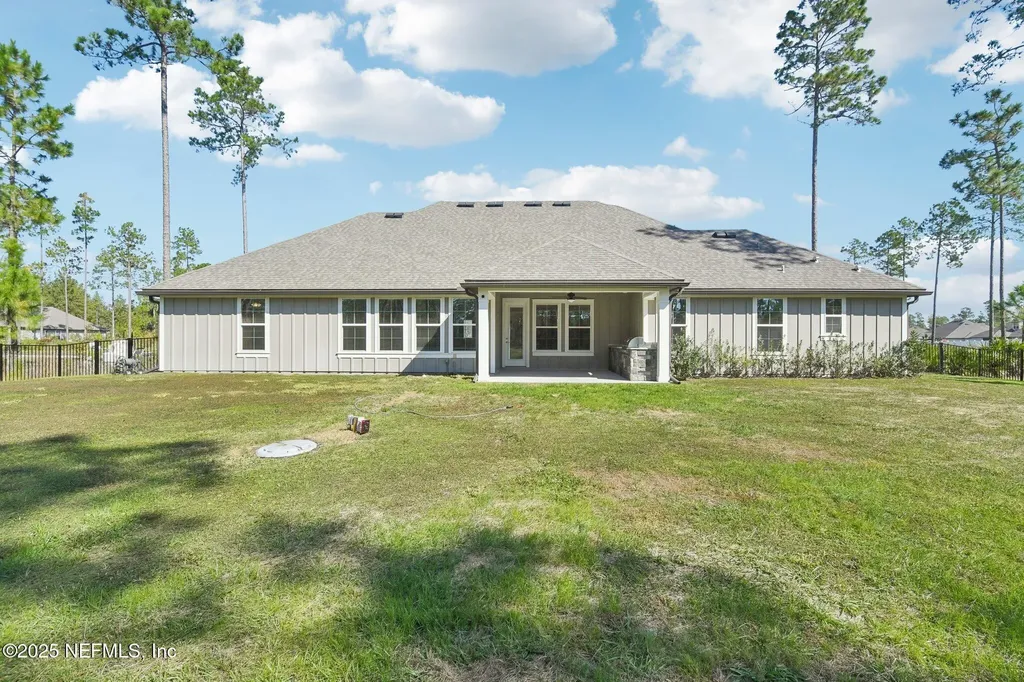36273 Sugar Court Hilliard FL 32046