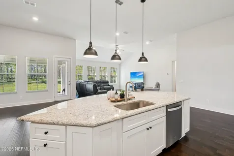 36273 Sugar Court Hilliard FL 32046