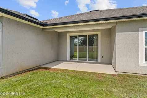 139 N Starling Drive Palm Coast FL 32164
