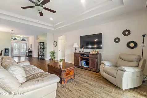 139 N Starling Drive Palm Coast FL 32164