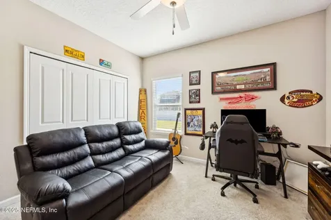 3963 Pondside Court Middleburg FL 32068