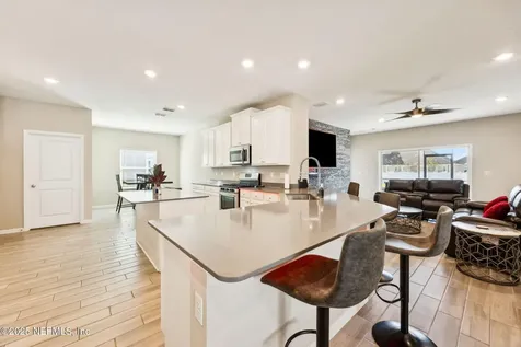 3963 Pondside Court Middleburg FL 32068