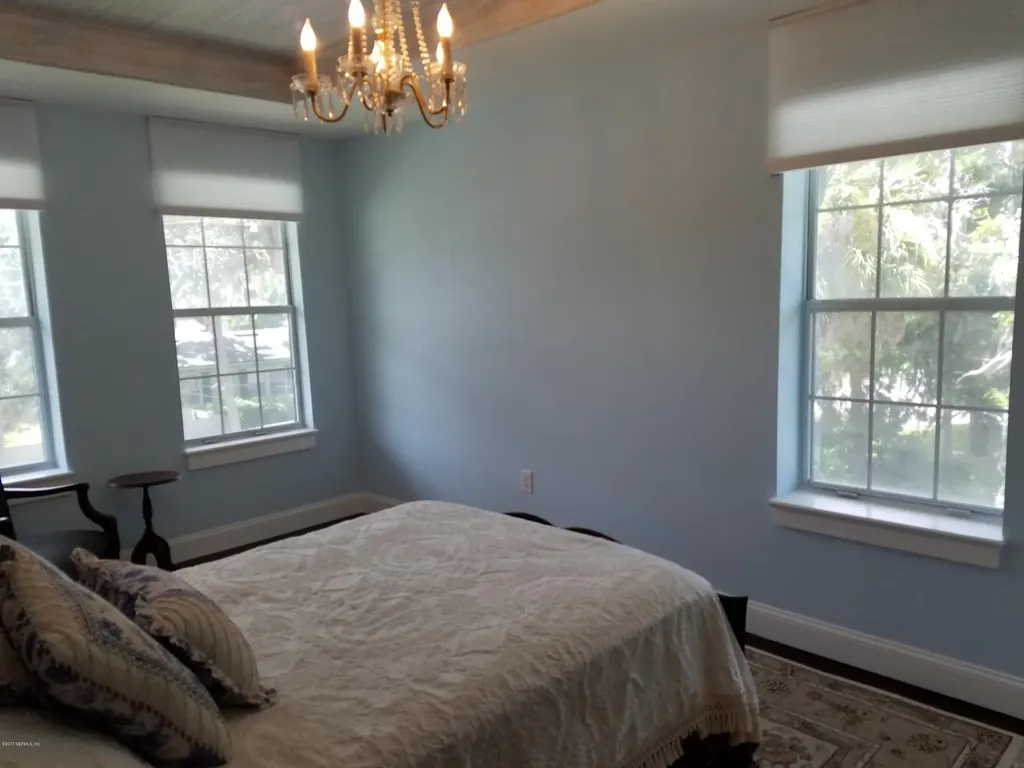 212 Street Johns Avenue Green Cove Springs FL 32043
