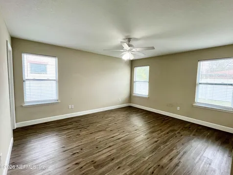 833 Dixon Street Jacksonville FL 32254