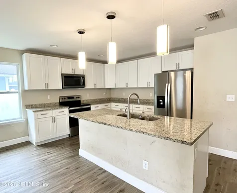 833 Dixon Street Jacksonville FL 32254
