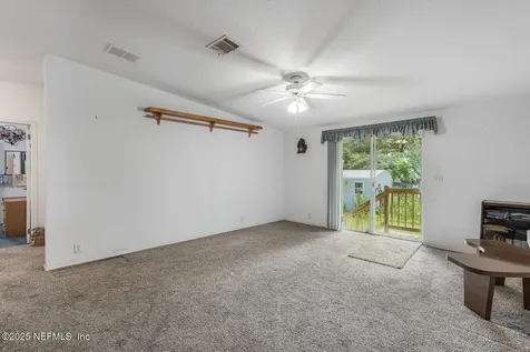 101 Palmland Avenue Satsuma FL 32189