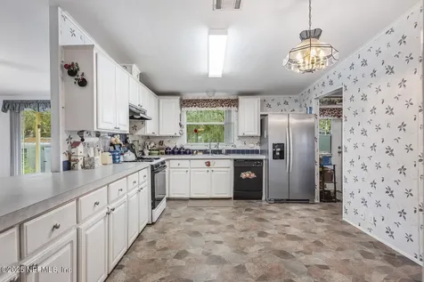 101 Palmland Avenue Satsuma FL 32189
