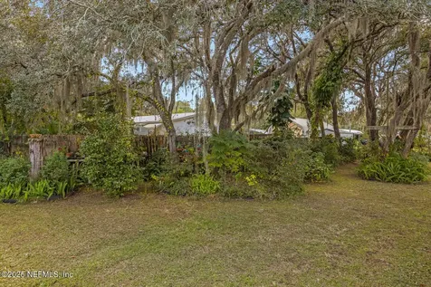 101 Palmland Avenue Satsuma FL 32189