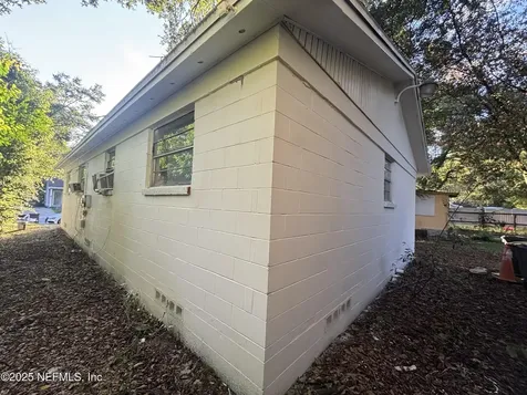 1115 Rushing Street Jacksonville FL 32209