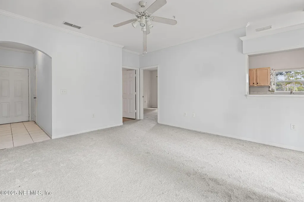 7800 Point Meadows Drive Jacksonville FL 32256