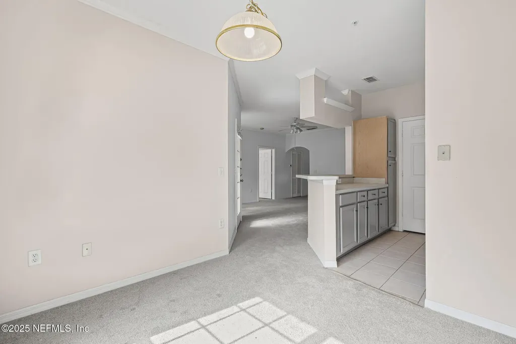 7800 Point Meadows Drive Jacksonville FL 32256