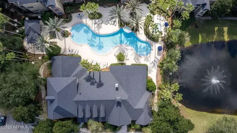 7800 Point Meadows Drive Jacksonville FL 32256