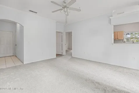 7800 Point Meadows Drive Jacksonville FL 32256