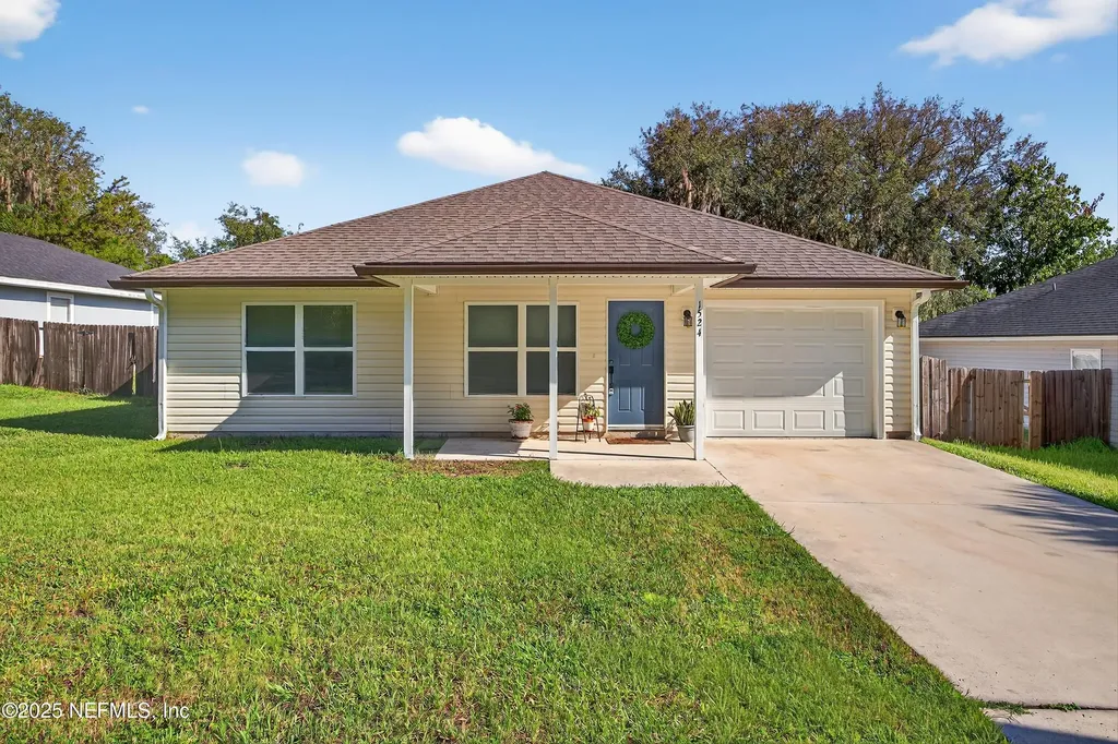 1524 Center Street Green Cove Springs FL 32043