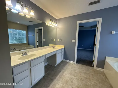 11197 Castlemain Circle W Jacksonville FL 32256