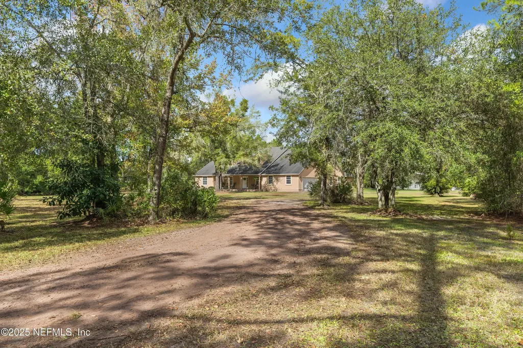7010 Woodward Road St. Augustine FL 32092