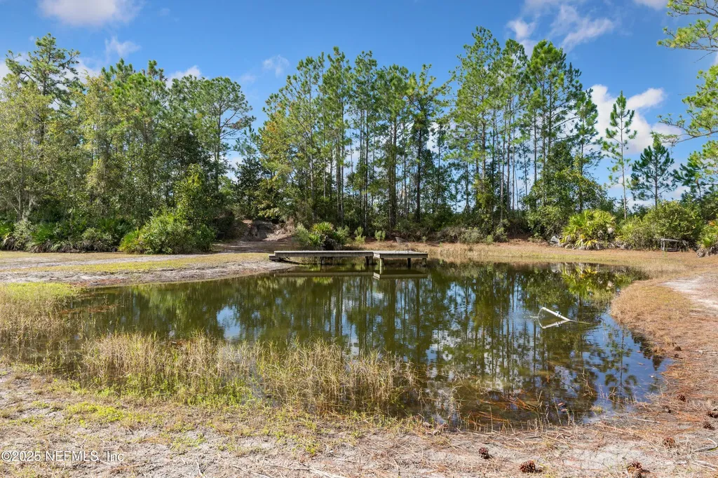 7010 Woodward Road St. Augustine FL 32092