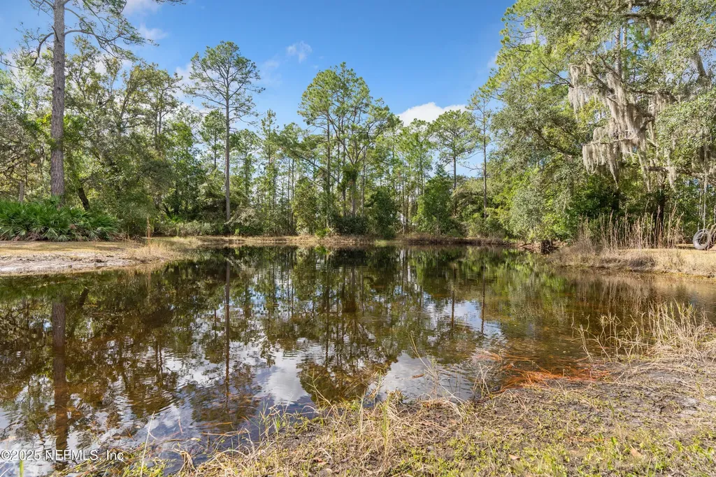 7010 Woodward Road St. Augustine FL 32092