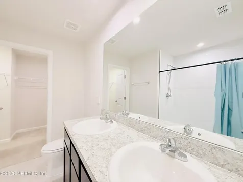 5885 Creekside Crossing Drive Jacksonville FL 32210