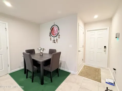 5885 Creekside Crossing Drive Jacksonville FL 32210