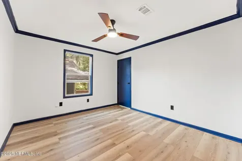 462 W 61st Street Jacksonville FL 32208