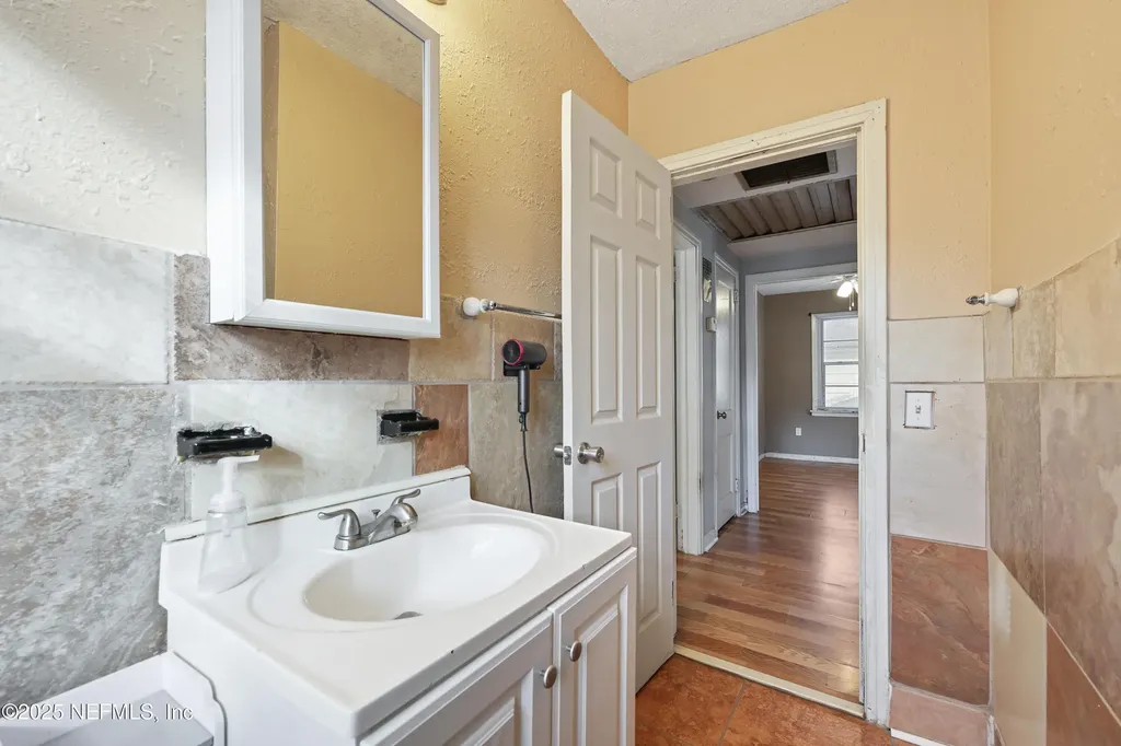 3527 Oleander Street Jacksonville FL 32254