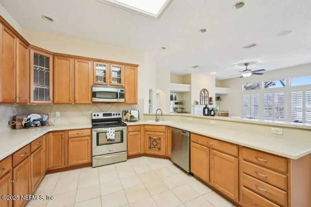 2549 Whispering Pines Drive Fleming Island FL 32003