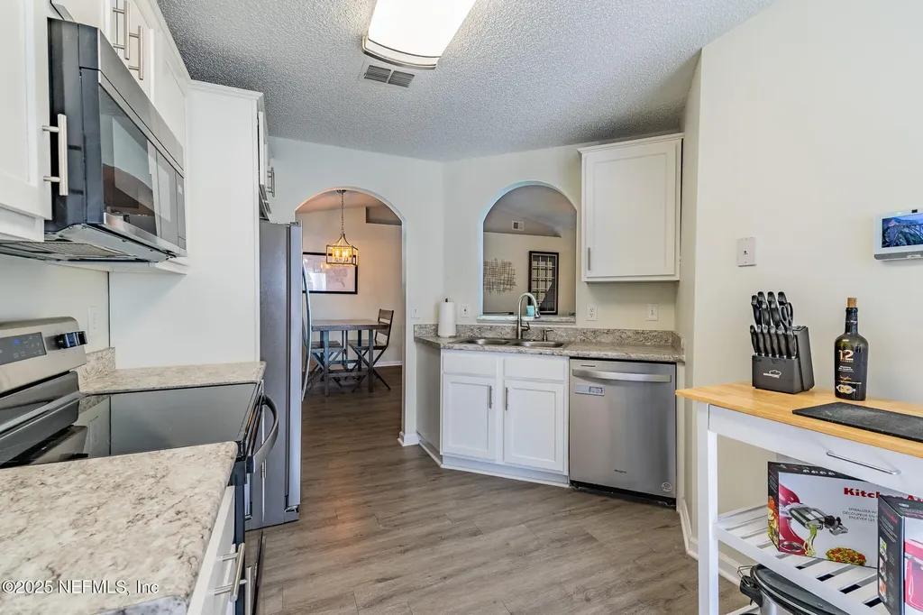 3380 Tinya Court Jacksonville FL 32226