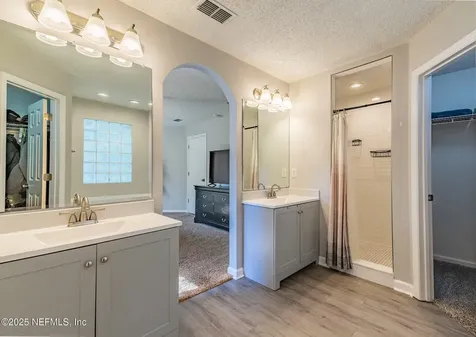 3380 Tinya Court Jacksonville FL 32226