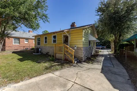 569 W 49th Street Jacksonville FL 32208