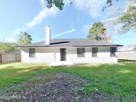 2024 Farm Way Middleburg FL 32068
